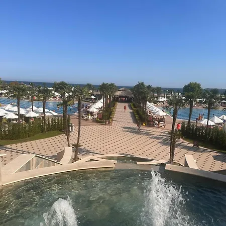 Sunny Beach Luxury Resort Ultra All Inclusive * Slăntjev Brjag