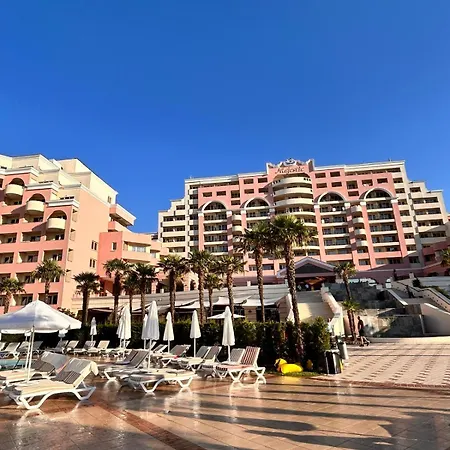 Sunny Beach Luxury Resort Ultra All Inclusive Апартамент